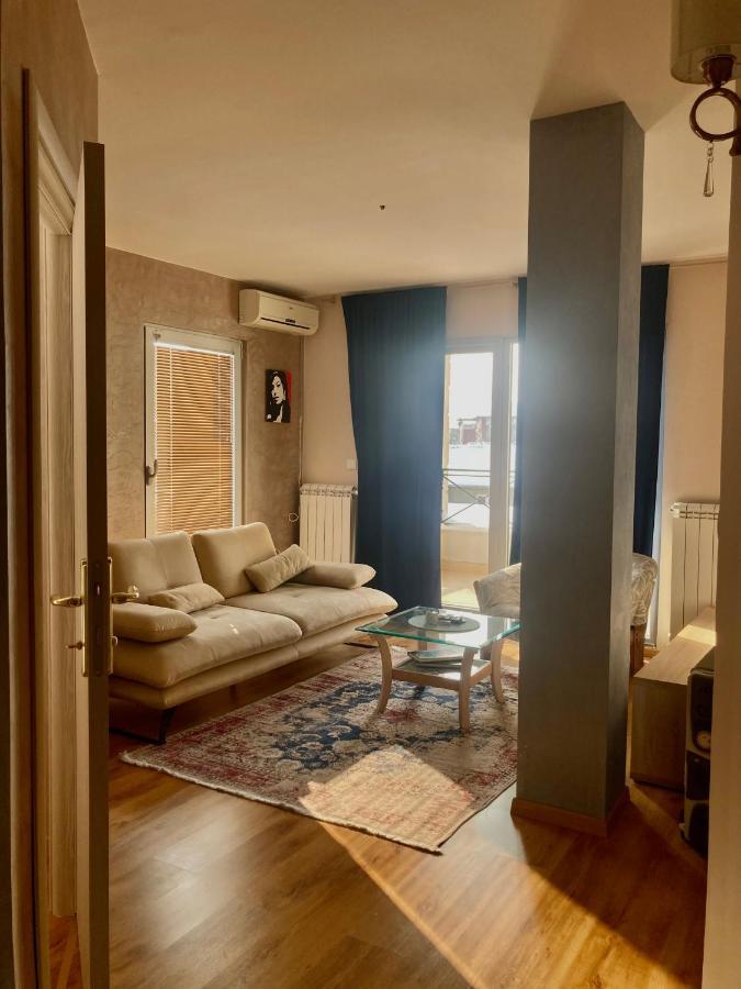 Minicity Inn Belgrado Buitenkant foto